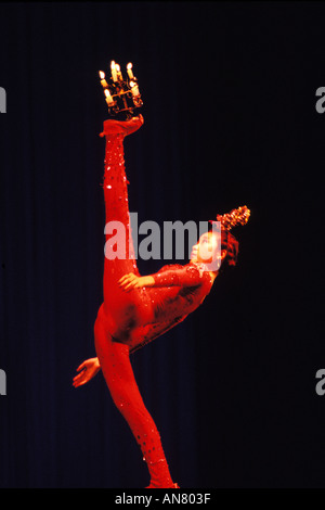 Cina, Pechino Pechino teatro acrobatico Foto Stock