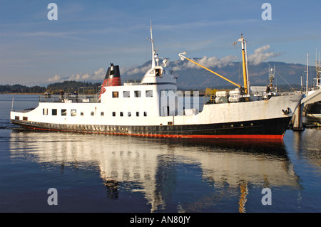 Le linee m.t. "Lady Rose' Port Alberni Harbour BC Isola di Vancouver Canada Port Alberni British Columbia BC Canada Foto Stock