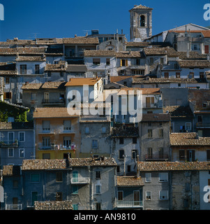 Gualdo Tadino, Umbria. Townscape. Foto Stock