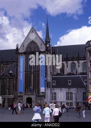 Nieuwe Kerk in Piazza Dam in Amsterdam Paesi Bassi Foto Stock