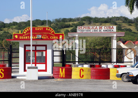 A nord-est di gate, frontiera a Cuba. Noi la stazione navale di Guantanamo Bay a Cuba Foto Stock