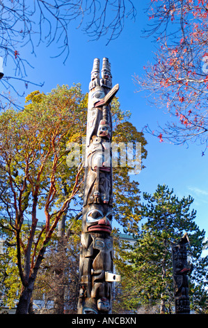 Thunderbird Park Totem Victoria Vancouver Island BC Foto Stock