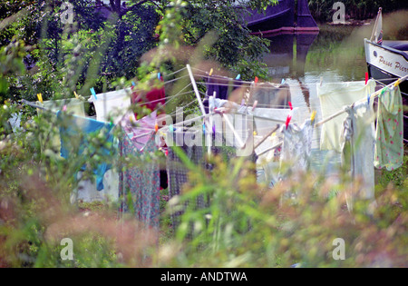 Holiday lavaggio asciugatura all'aperto naturale fresco gig vorticosamente ruotare rotante Foto Stock