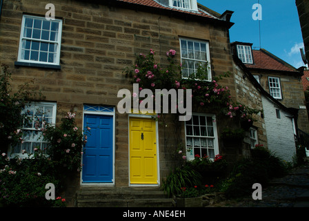 Cottages in Robin cappe Bay North Yorkshire Foto Stock