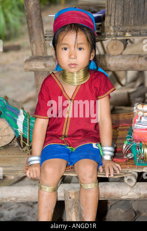 Karen lungo il collo Chiang Mai Thailandia Foto Stock