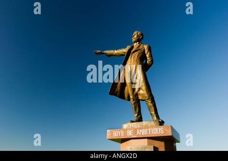Statua di Dr William Clark S con la famosa frase "Boys essere ambiziosi" in Hitsujigaoka Sapporo Giappone Foto Stock