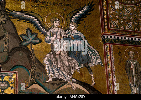 Cattedrale di Monreale, Cattedrale di Santa Maria Nuova di Monreale, Palermo, Sicilia, Grande esempio di architettura normanna, mosaici bizantini Foto Stock