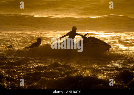 Bagnino di salvataggio spiaggia Zuma Malibu California Los Angeles County California Stati Uniti MR Foto Stock