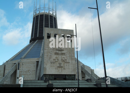 Liverpool con la cattedrale cattolica England Regno Unito Foto Stock