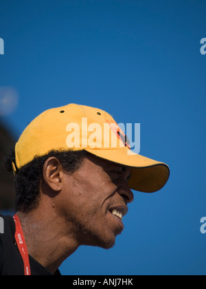 Afro Carribean uomo che parla Foto Stock