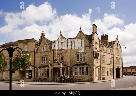 Regno Unito Wiltshire Chippenham Bear Hotel in luogo di mercato Foto Stock