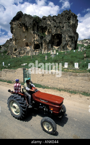 Gli agricoltori tornando dal campo Aydin in Turchia Foto Stock