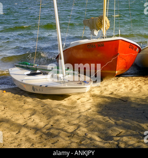 La barca a vela sul lago Foto Stock