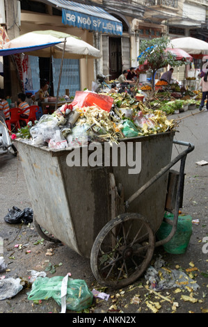 Spazzatura, Hanoi, Vietnam Foto Stock