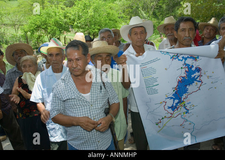 Una missione ad alto livello di Amnesty International guidata dal segretario generale Irene Khan visite dello stato messicano di Guerrero. Foto Stock