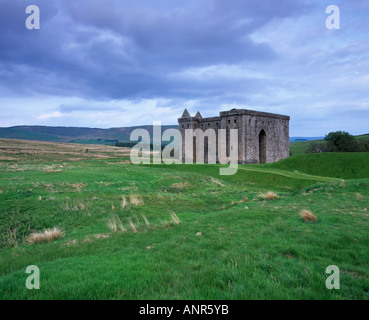 Hermitage castello vicino Newcastleton, in Scottish Borders. Scozia Foto Stock