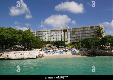 Isole ABC, CURACAO Piscadera Bay: Spiaggia di Piscadera Bay & Hilton Hotel Foto Stock