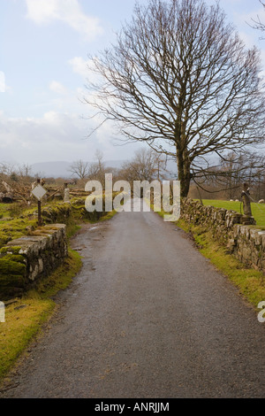 Bealach na Ba o Pass del bestiame. Strada di Applecross village da Applecross lato. L'inverno. Wester Ross. Highlands. La Scozia. Foto Stock