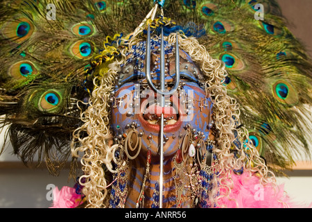 Ritratto di Ms Elaine Davidson Guinness world record per numero di piercing nel suo corpo Foto Stock