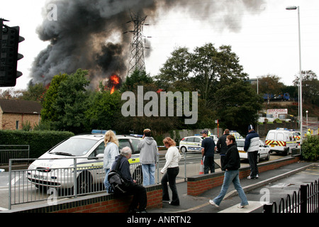 Incendio al Nelson Stanley Scrapyard Poole Dorset England Regno Unito Foto Stock