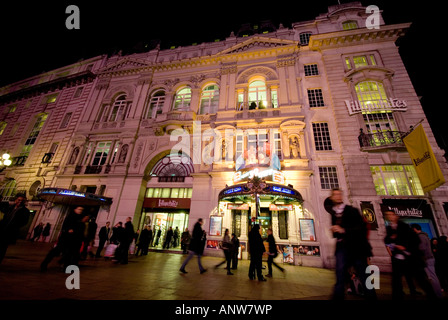 Lillywhites e Criterion Theatre piccadilly circus di notte Londra Foto Stock