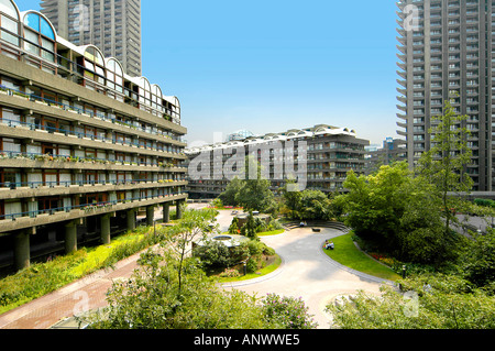 Vista del Barbican da bunyan corte Londra Inghilterra Regno Unito Foto Stock