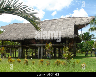 Ghost house in Kambod, Papua Nuova Guinea Foto Stock