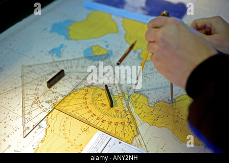 L'Antartide, Penisola antartica. Il grafico di stanza sul ponte della Expedition nave MV Discovery. Foto Stock