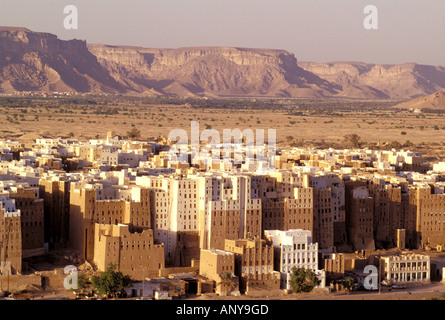 Asia, Medio Oriente, Repubblica dello Yemen. Shibam Hadramaut Foto Stock