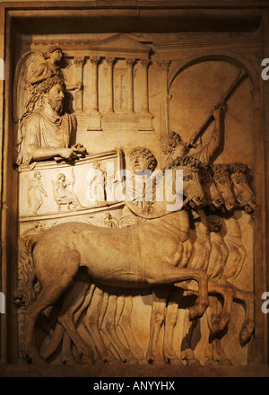 Museo Capitolino, Palazzo dei Conservatori, Rilievo da monumento onorario di Marco Aurelio: trionfo, Roma, Italia Foto Stock