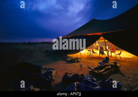 Il pugilato tenda, Fred Brophys Boxing Team, Boulia, Simpson, Queensland, Australien Foto Stock