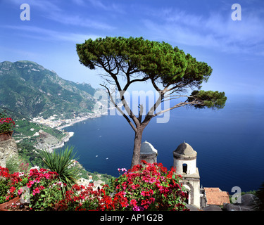 IT - CAMPANIA: Villa Rufolo a Ravello Affacciato sul Golfo di Salerno Foto Stock