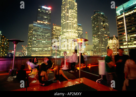 Il bar sul tetto, Hotel lo Standard, del centro cittadino di L.A., Los Angeles, California, Stati Uniti d'America Foto Stock