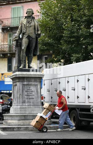 Pascal Paoli statua, posto Paoli, Corte, Corsica, Francia Foto Stock