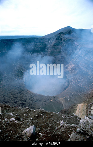 Nicaragua, Masaya Vulcano Masaya Natinal Park. In Nicaragua il primo parco nazionale. Panoramica del Vulcano Masaya, aka Popogatepe.. Foto Stock