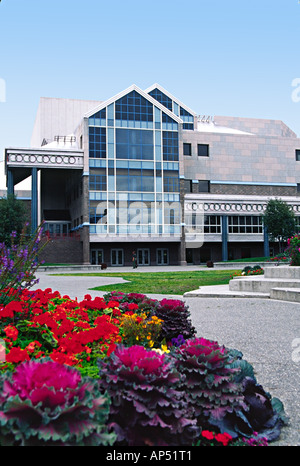 Alaska centro per le Arti dello spettacolo e dalla Piazza della Città parco municipale, Anchorage in Alaska, Foto Stock