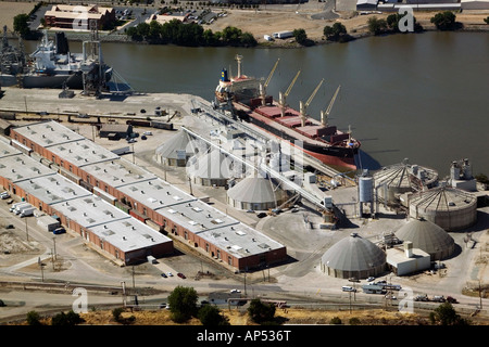 Vista aerea al di sopra della navigazione in acque profonde Porto di Stockton California CA Foto Stock