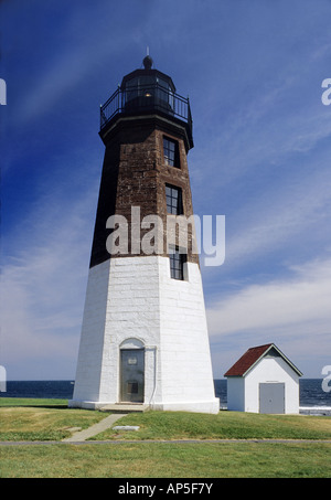 La Rhode Island la Giuditta Point Lighthouse è su Narraganset Bay a sud di Narraganset Foto Stock