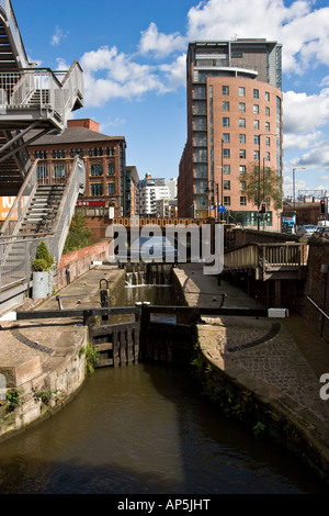 Deansgate Locks a Whitworth Street a Rochdale canal Manchester REGNO UNITO Foto Stock