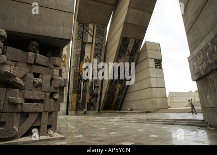 Era comunista scultura, Shumen, Bulgaria Foto Stock