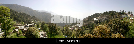 India Himachal Pradesh McLeod Ganj panoramic Foto Stock