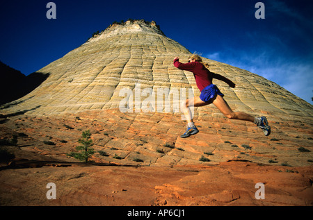 Trail Running in Zion National Park nello Utah (MR) Foto Stock