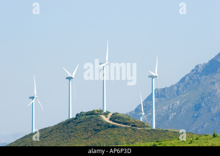 Mulini a vento vicino a Casares Provincia di Malaga Andalusia Spagna Foto Stock