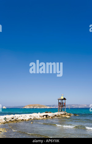 Lifeguard Hut, Almeritha (o Almerida, Almiridha, Almirida, Almyrida), Baia di Souda, vicino a Chania, Creta, Grecia Foto Stock