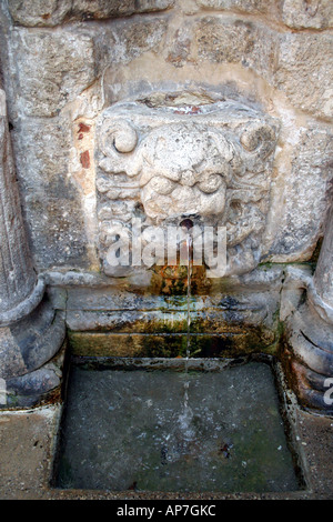 Il RIMONDI fontana nella città vecchia di Rethymno. Creta. Isola greca. L'Europa. Foto Stock