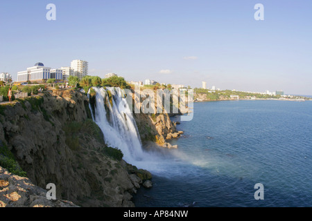 Lara cascate vicino a Antalya Turchia Riviera Turca Antalya Foto Stock