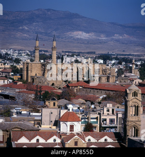 Moschea in città, Nicosia, Cipro Foto Stock