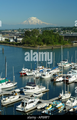 AJD52456, Tacoma, WA, Washington, Puget Sound, Thea Foss per via navigabile, marina, Mount Rainier Foto Stock