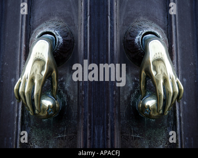 Maniglie simmetriche Foto Stock