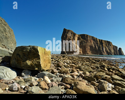 Canada Quebec Gaspesie Perce Perce Rock a bassa marea Foto Stock